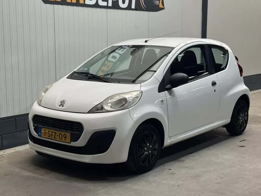 Peugeot 107 (2013) — foto 1