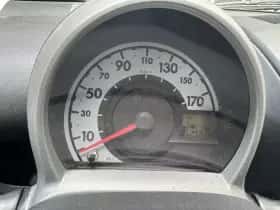 Peugeot 107 (2013) thumbnail 13