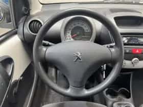 Peugeot 107 (2013) thumbnail 14