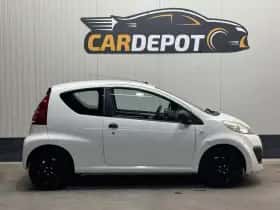 Peugeot 107 (2013) thumbnail 4