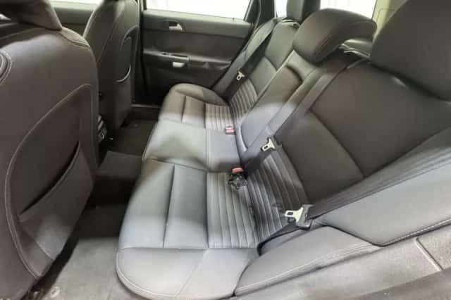 Volvo V50 (2004) thumbnail 23