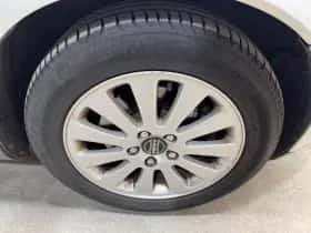 Volvo V50 thumbnail 25