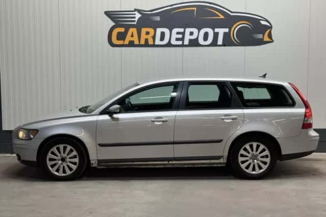 Volvo V50 (2004) thumbnail 8