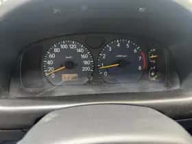 Suzuki Ignis (2004) thumbnail 12