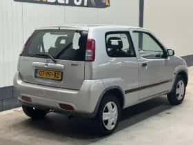 Suzuki Ignis (2004) thumbnail 5