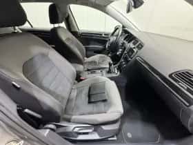 Volkswagen Golf thumbnail 12