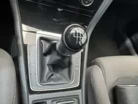Volkswagen Golf thumbnail 17