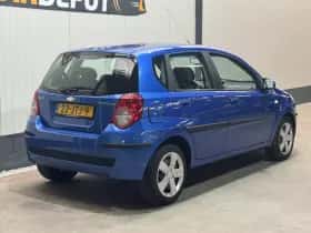 Chevrolet Aveo thumbnail 5