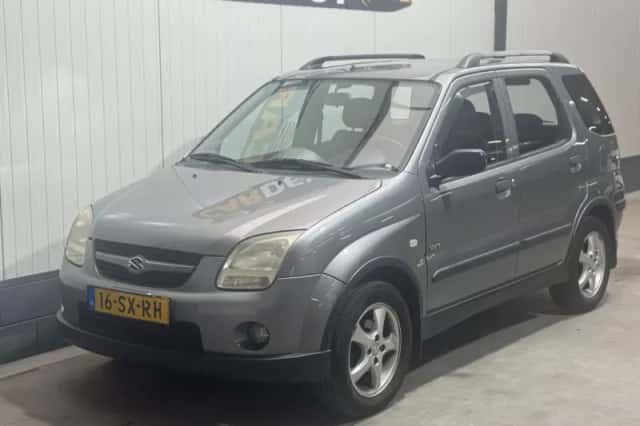 Suzuki Ignis (2006)