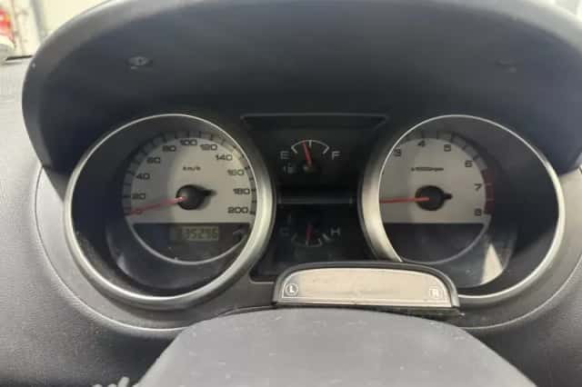 Suzuki Ignis (2006) thumbnail 13