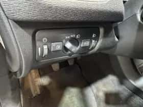 Volvo V40 thumbnail 19