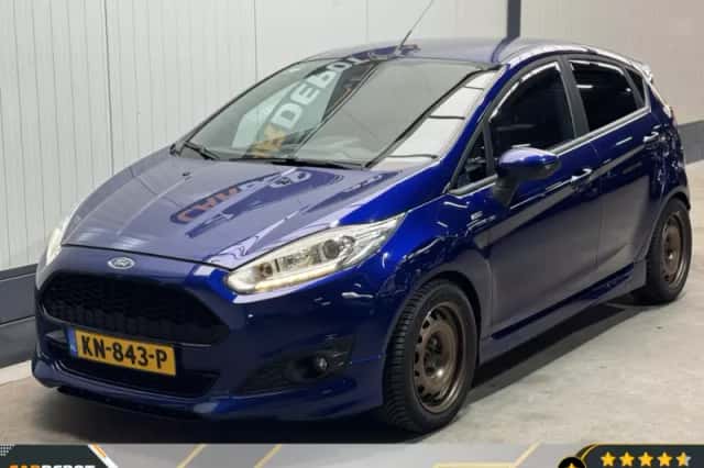 Ford Fiesta (2016) thumbnail 1
