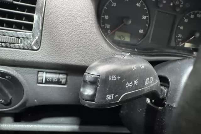 Volkswagen Polo (2003) thumbnail 15