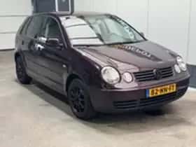 Volkswagen Polo (2003) thumbnail 25