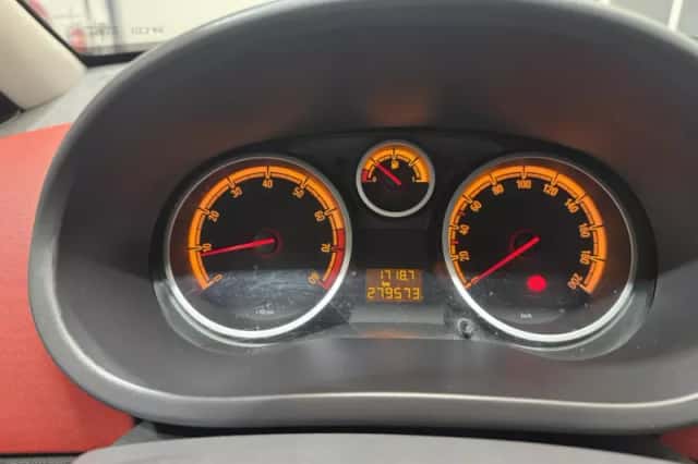 Opel Corsa (2008) thumbnail 13