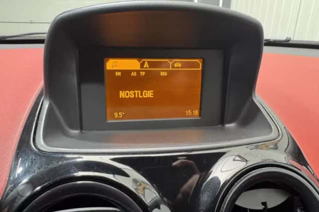 Opel Corsa (2008) thumbnail 16