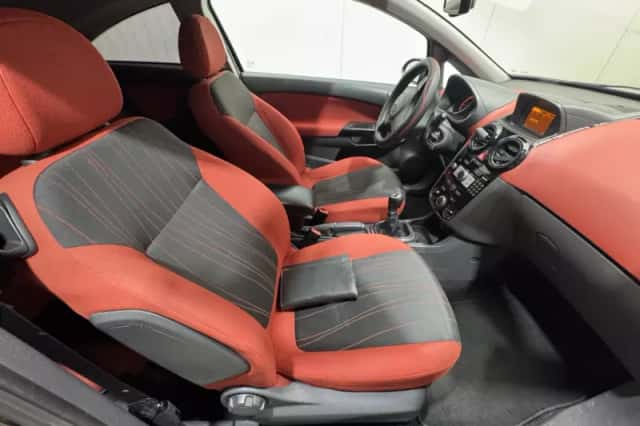 Opel Corsa (2008) thumbnail 23