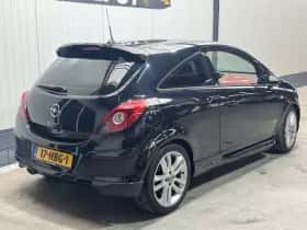 Opel Corsa (2008) thumbnail 5
