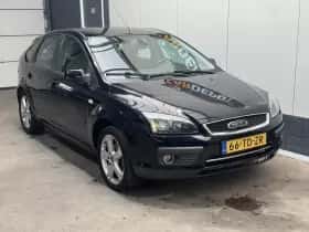 Ford Focus thumbnail 3