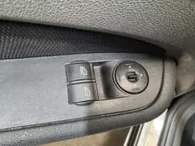 Ford Focus thumbnail 21