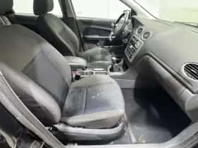 Ford Focus thumbnail 23