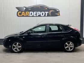Ford Focus thumbnail 8