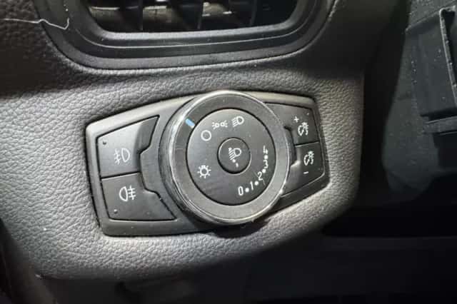 Ford B-Max (2014) thumbnail 17