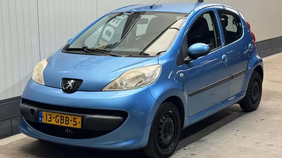 Peugeot 107 — foto 1