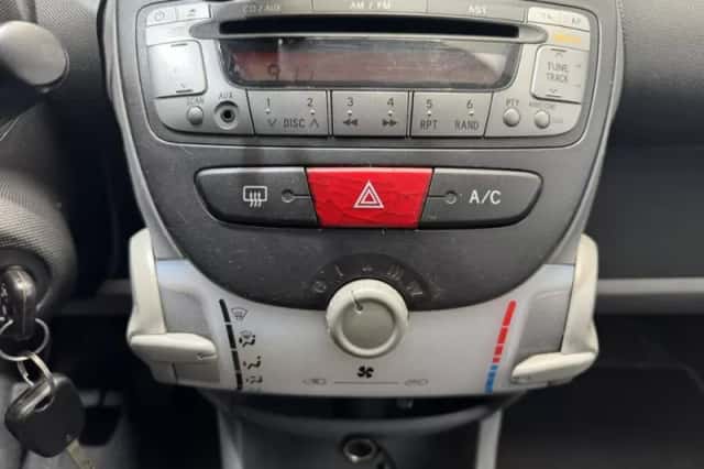 Peugeot 107 (2008) thumbnail 15
