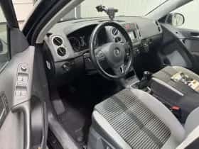 Volkswagen Tiguan thumbnail 9