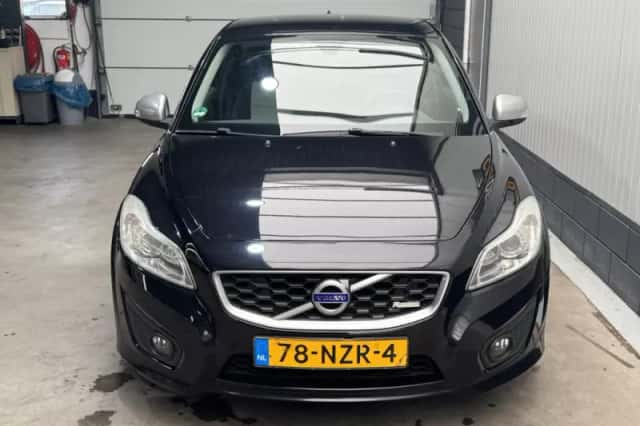Volvo C30 (2011) thumbnail 2