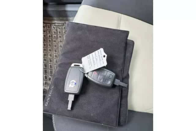 Volvo C30 (2011) thumbnail 23