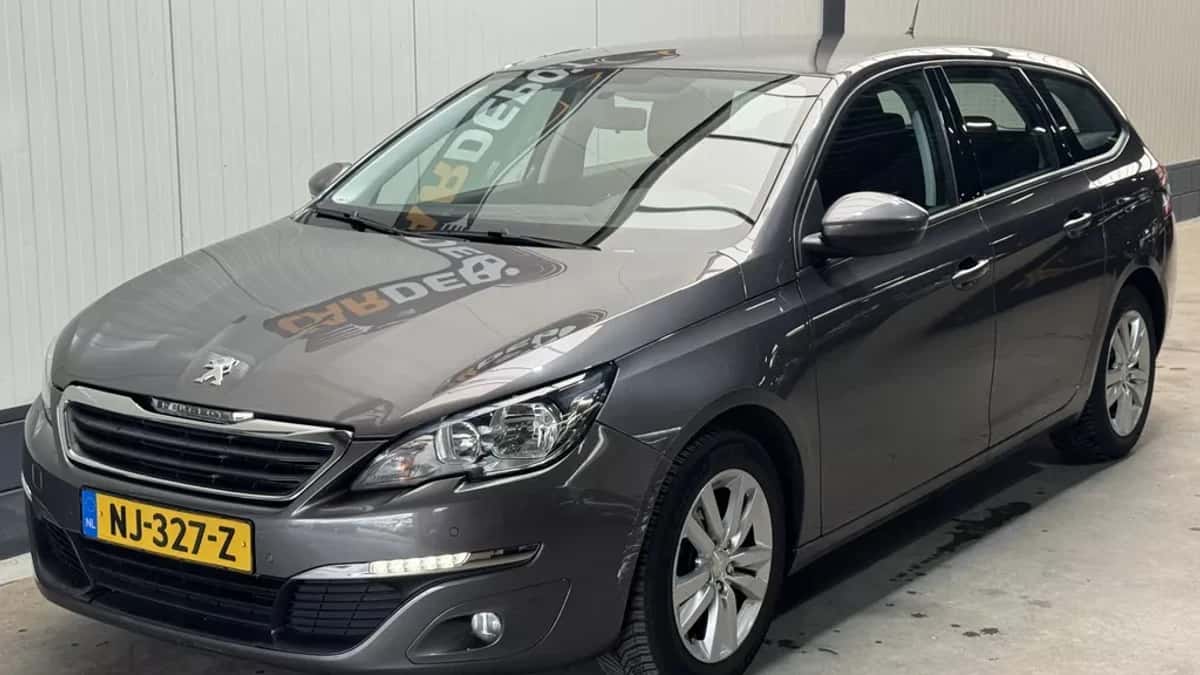Peugeot 308 (2016) — foto 1