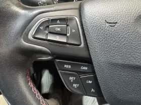 Ford Kuga (2018) thumbnail 21
