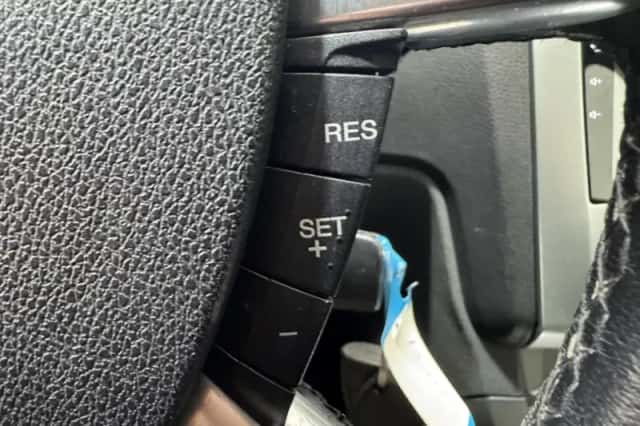 Ford Focus (2010) thumbnail 18