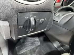 Ford Focus (2010) thumbnail 19