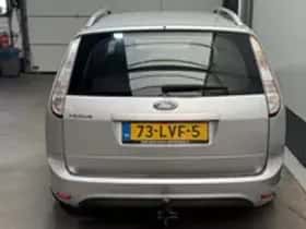 Ford Focus (2010) thumbnail 31