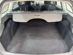 Ford Focus (2010) thumbnail 9