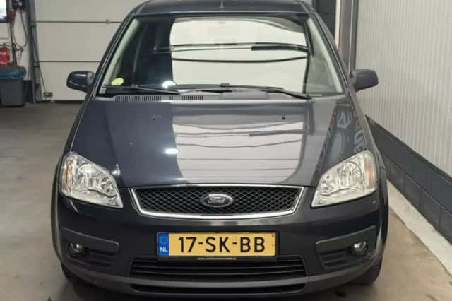 Ford Focus (2006) thumbnail 2