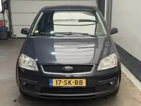 Ford Focus (2006) thumbnail 2