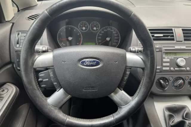 Ford Focus (2006) thumbnail 12