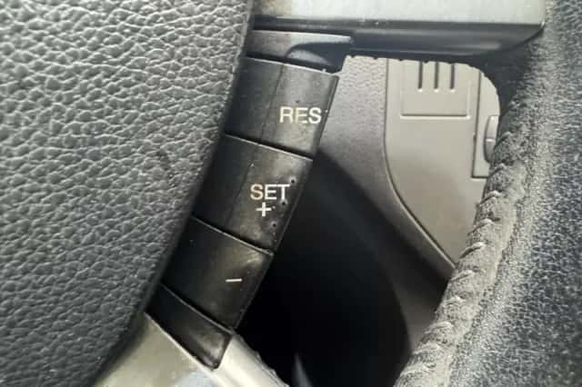 Ford Focus (2006) thumbnail 16