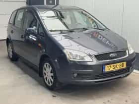 Ford Focus (2006) thumbnail 3