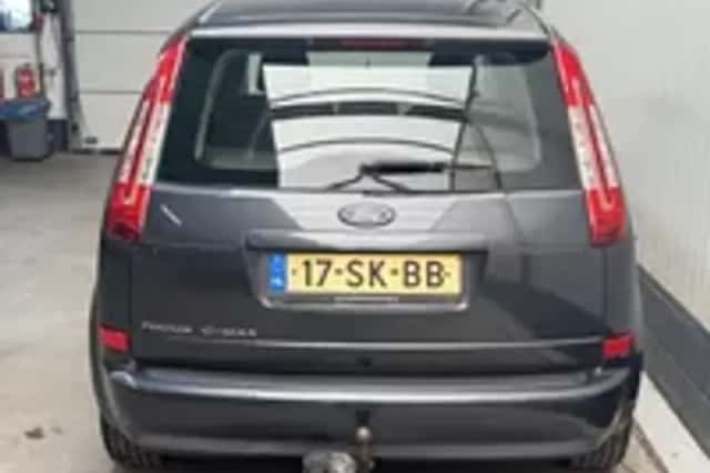 Ford Focus (2006) thumbnail 30