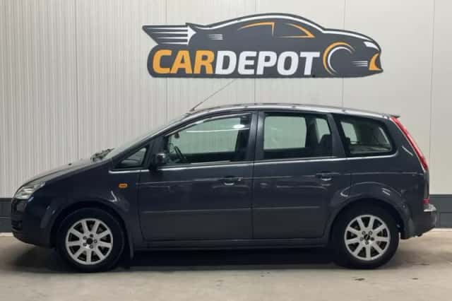 Ford Focus (2006) thumbnail 8