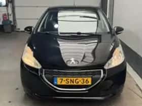 Peugeot 208 (2013) thumbnail 28