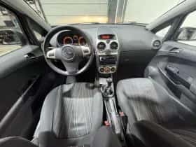 Opel Corsa (2006) thumbnail 11