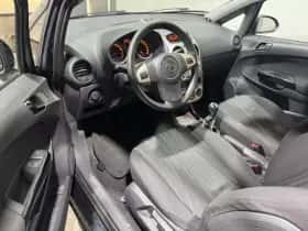 Opel Corsa (2006) thumbnail 10