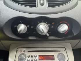 Renault Twingo (2008) thumbnail 16
