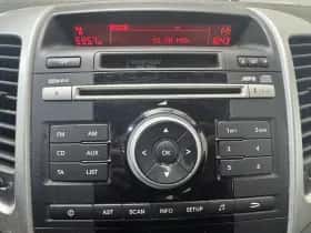 Kia Venga (2012) thumbnail 15